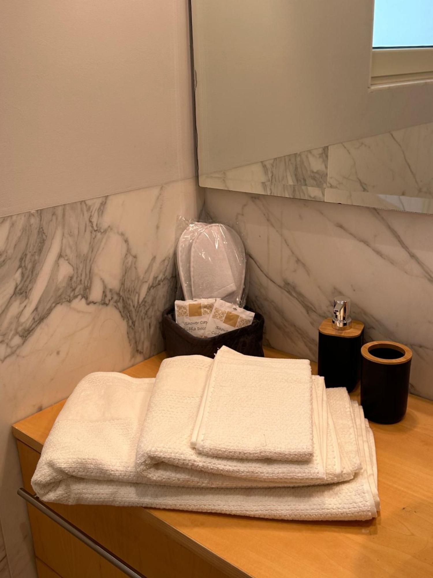 Villa Paola City Center , Luxury House In Town Centre Bari Ngoại thất bức ảnh